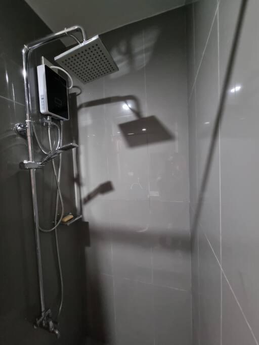Great View 1 Bedroom Condo In Makati Near Trident Tower Manila Exterior foto